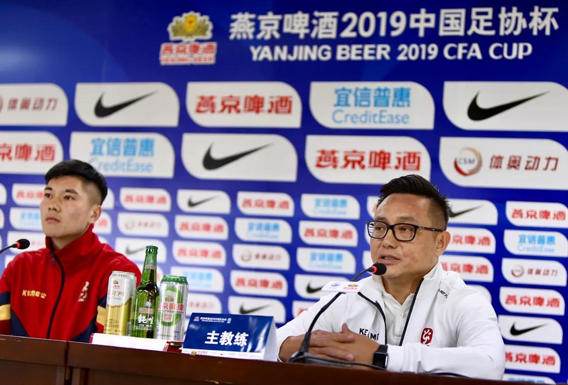 淄博蹴鞠队主教练侯志强,淄博蹴鞠足球队主教练侯志强