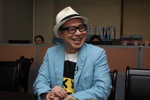 《肥龙过江》熟脸多,只认识客串的王祖蓝,你认出僵尸道长了吗?