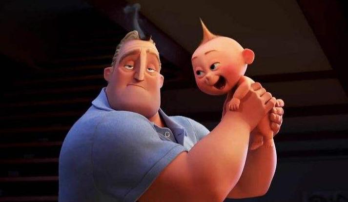 又火了一个不靠谱爸爸：用3岁女儿挡雨，真是“父爱如山体滑坡”