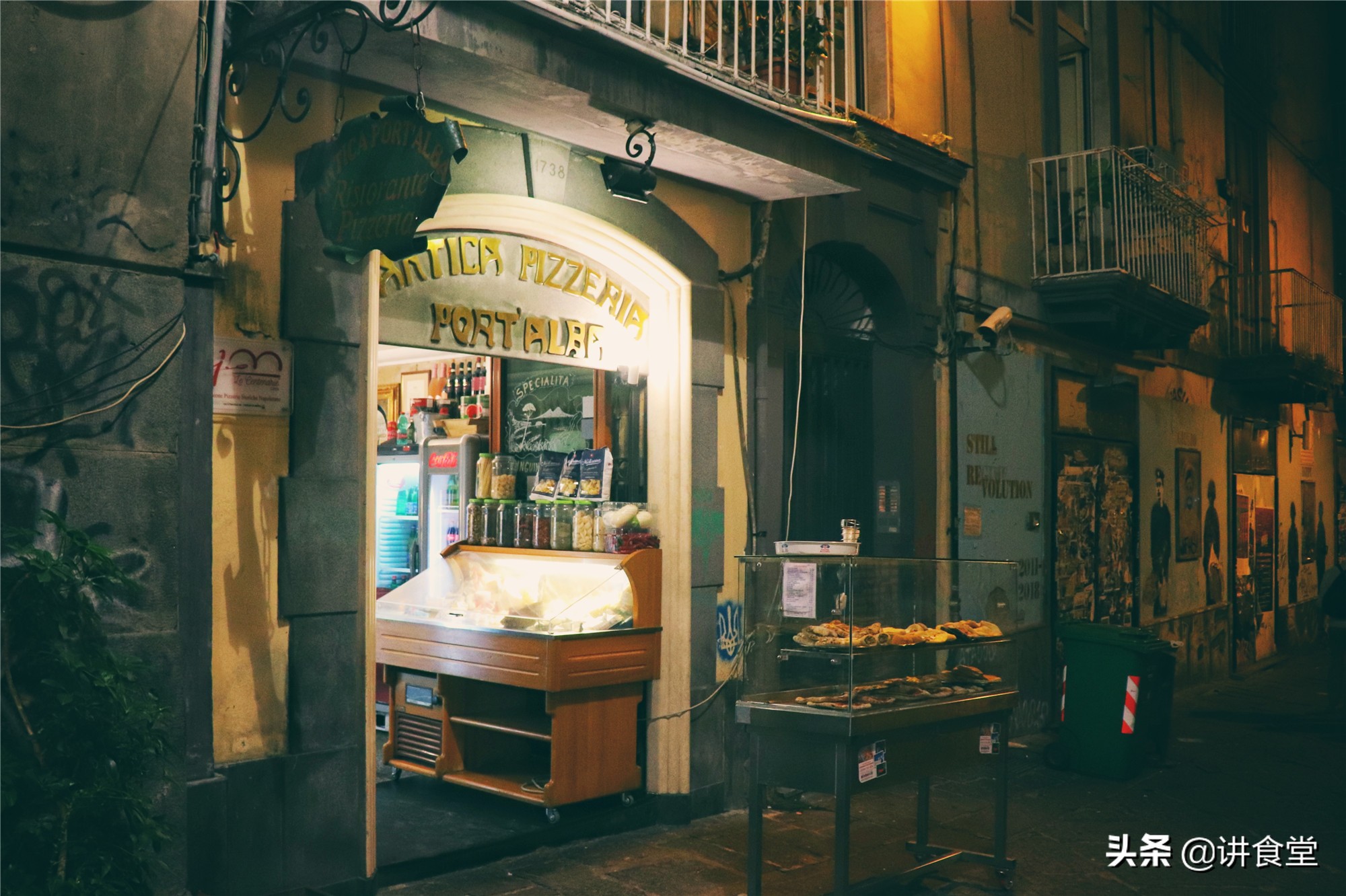 飞跃半个地球,探寻披萨最初的模样,原来可以这么简单这么好吃