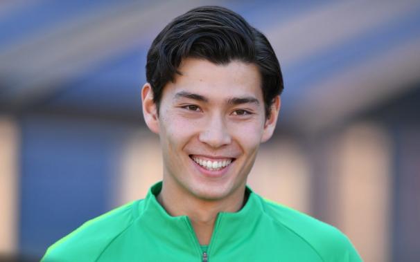 根宝基地武磊纪录片,颜骏凌和武磊是一个中超吗