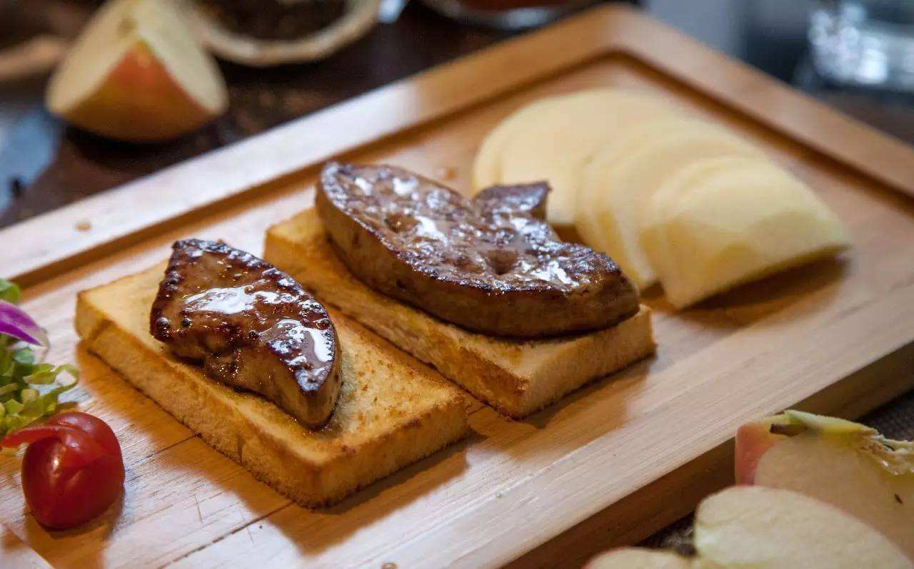 贵有贵的道理但是便宜一定有猫腻,鹅肝为什么这么贵