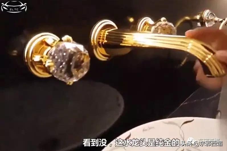 记不住她变化莫测的脸有什么关系？三层楼超豪华别墅过目难忘