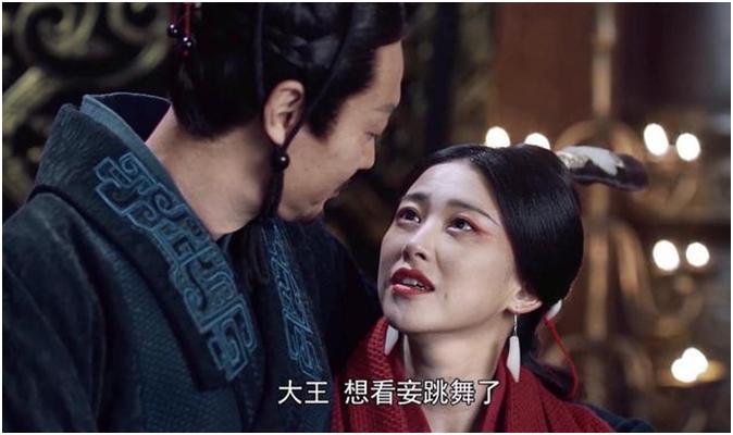 甩顶级富二代，爷爷是少将父亲是富豪，真实的朱珠比赵姬传奇多了