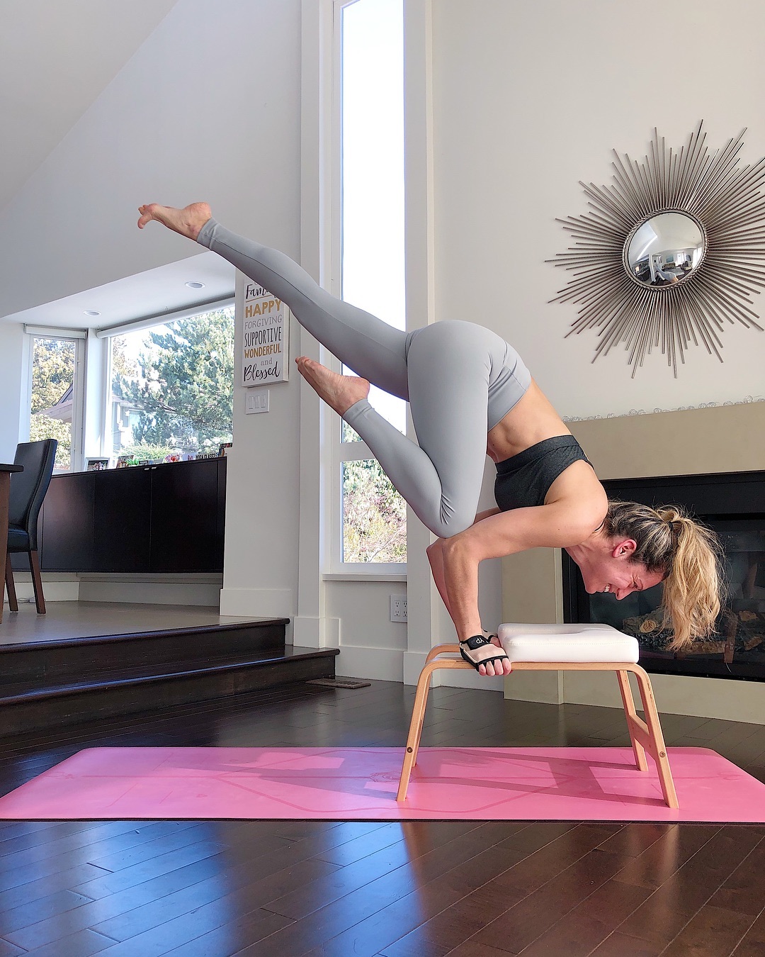 杨幂穿衣服好看的秘诀,杨幂惊艳的穿衣打扮