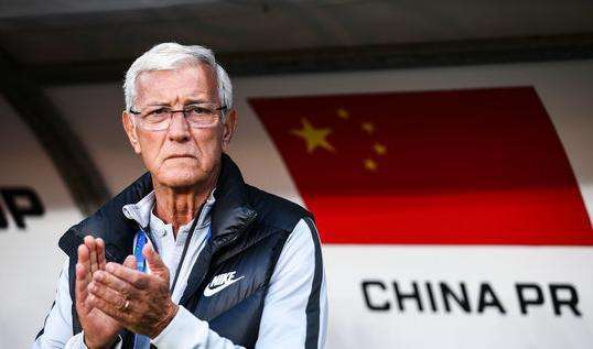 国足生死战里皮再摆昏阵,国足郑智生死战