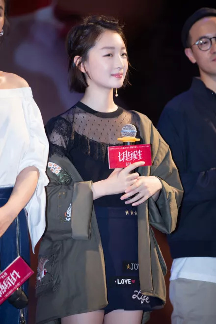 大牌的“嫡骨肉”，副线的“买得起”