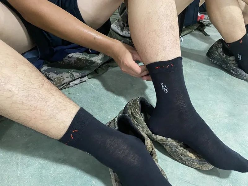 致敬寒冷中最可爱的人,致敬最可爱的人致敬解放军