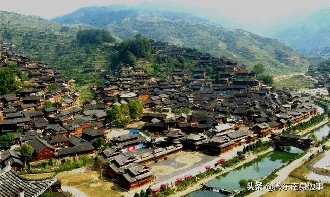 鏉ㄦ槍涔夎嫍瀹跺悐鑴氭ゼ,鑻楀鍚婅剼妤兼潹鏄屼箟