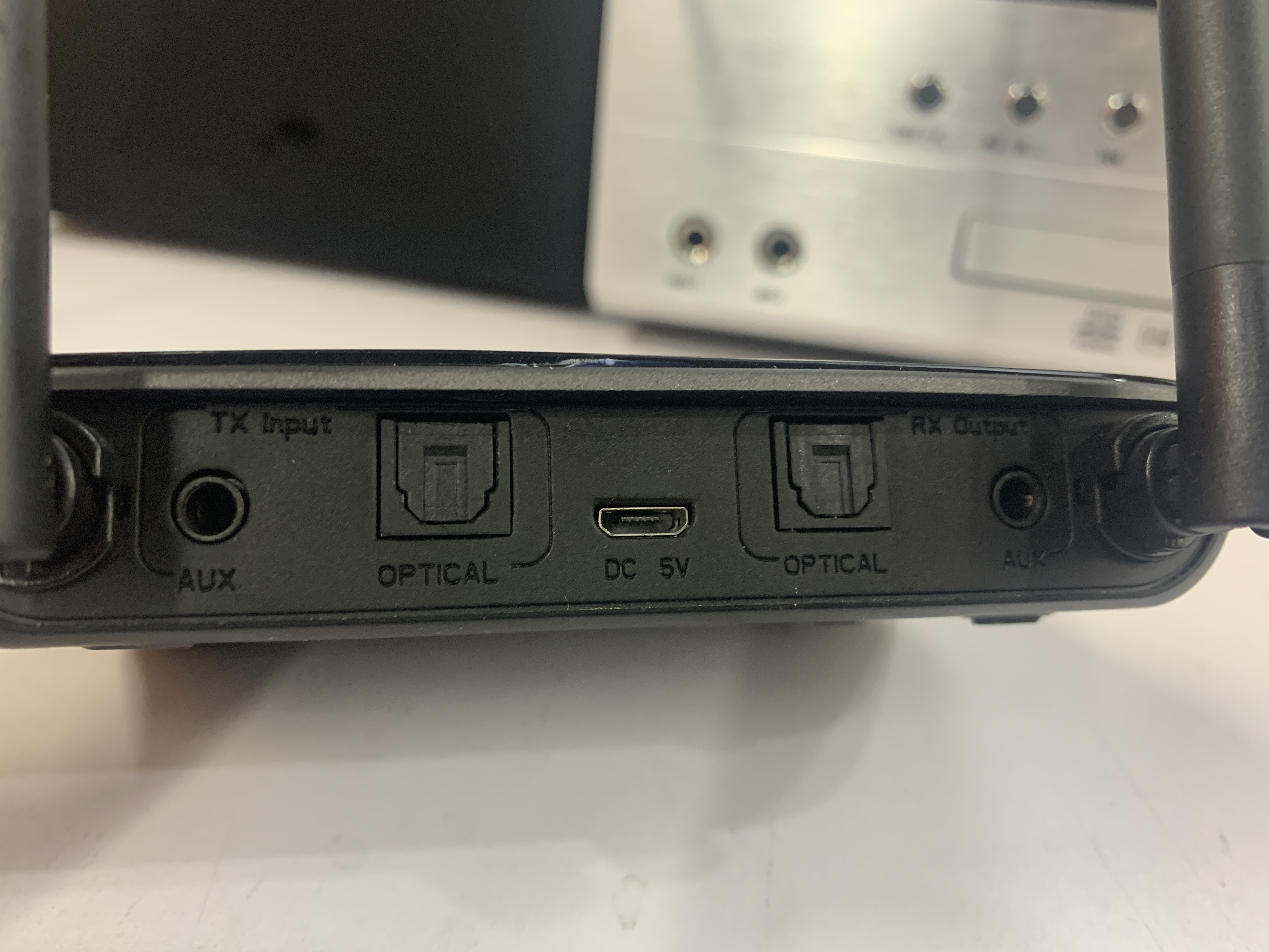 投影仪蓝牙延迟怎么解决,投影仪蓝牙输出音量变小怎么办