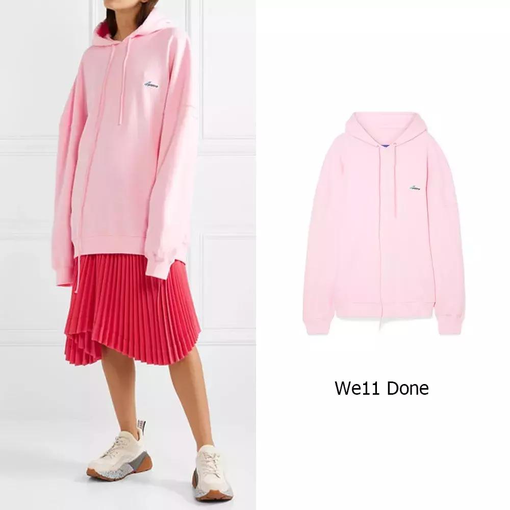 奚梦瑶穿miumiu黑钻吊带裙,158和178情侣穿搭