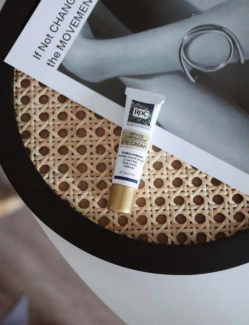 淡化眼周皱纹推荐哪一款大牌眼霜,伊诗兰顿小棕瓶眼霜适合什么年龄