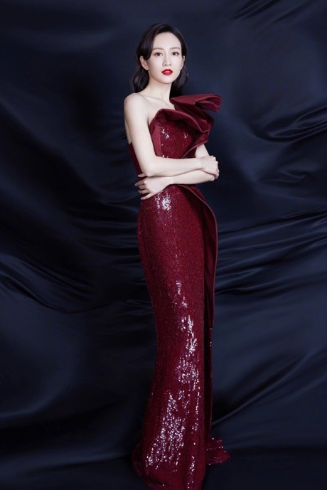 王鸥最惊艳的穿红裙,王鸥早期中央台