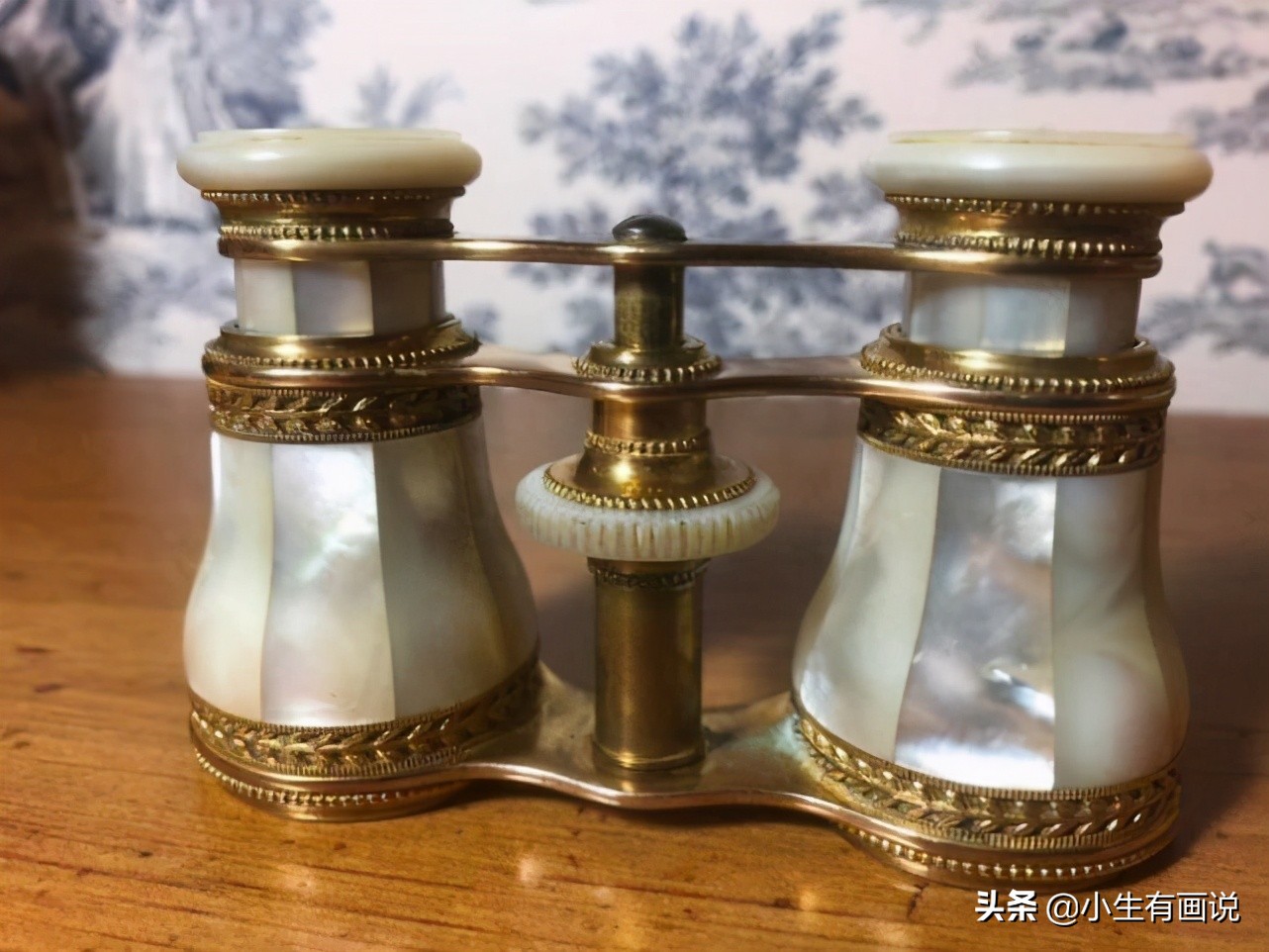 24个外国人在旧货店“捡漏”的宝贝，网友：在中国有点不太可能