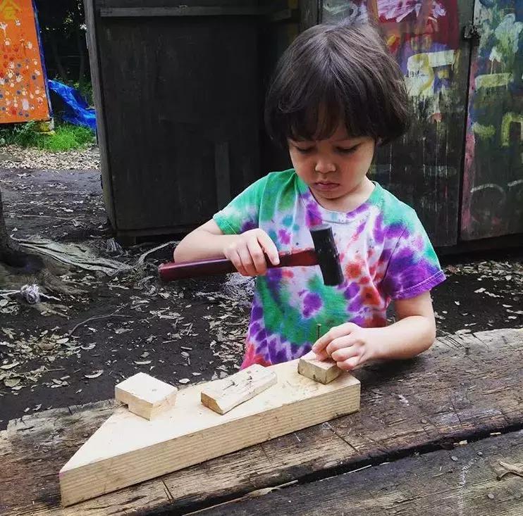 日本有个公园相当“危险”，家长却抢着把孩子送去玩