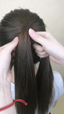 杨幂半扎鱼骨辫,杨幂的新发型双马尾鱼骨辫