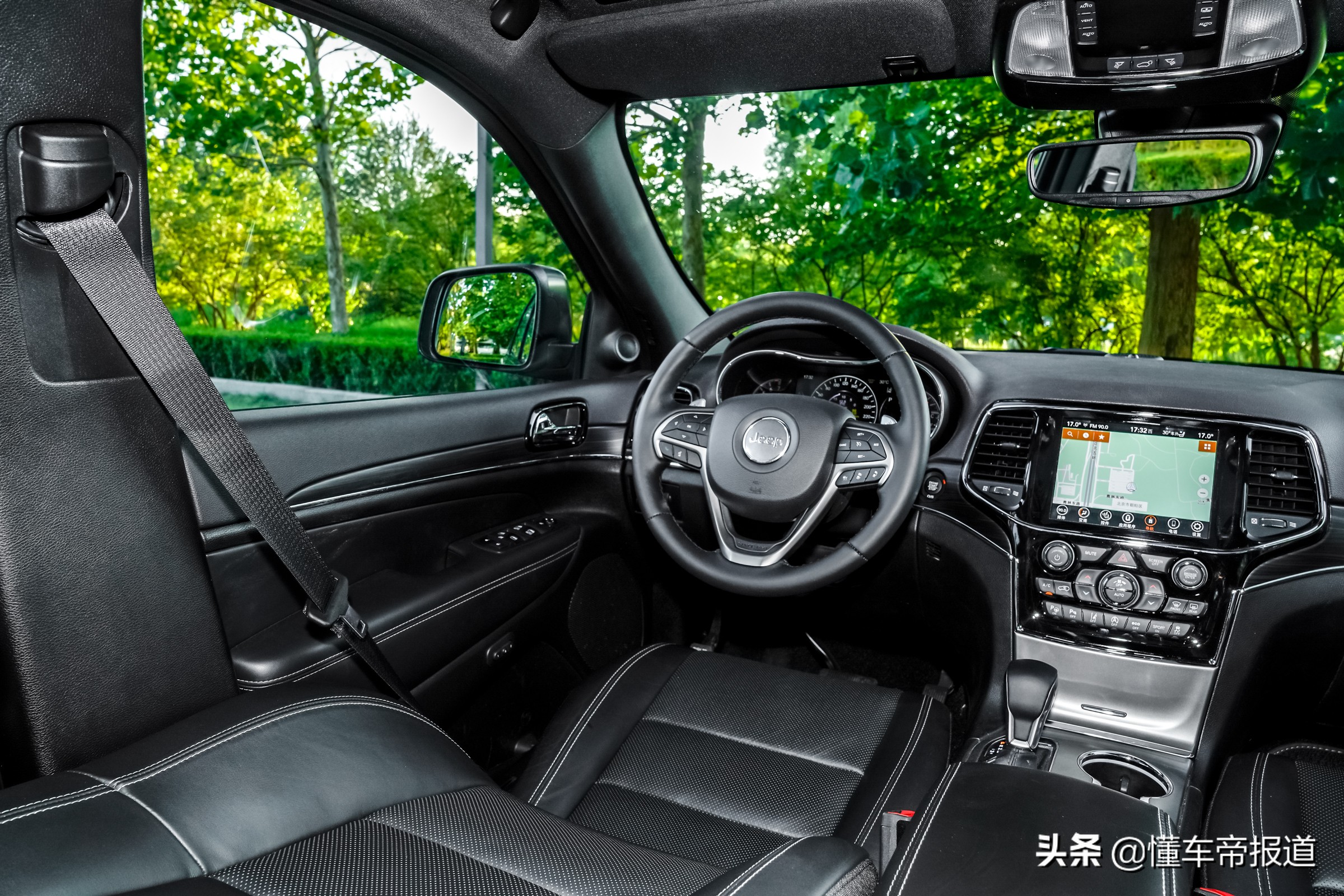 新车大排量自吸轿车,17款大切诺基3.0自吸0-100加速