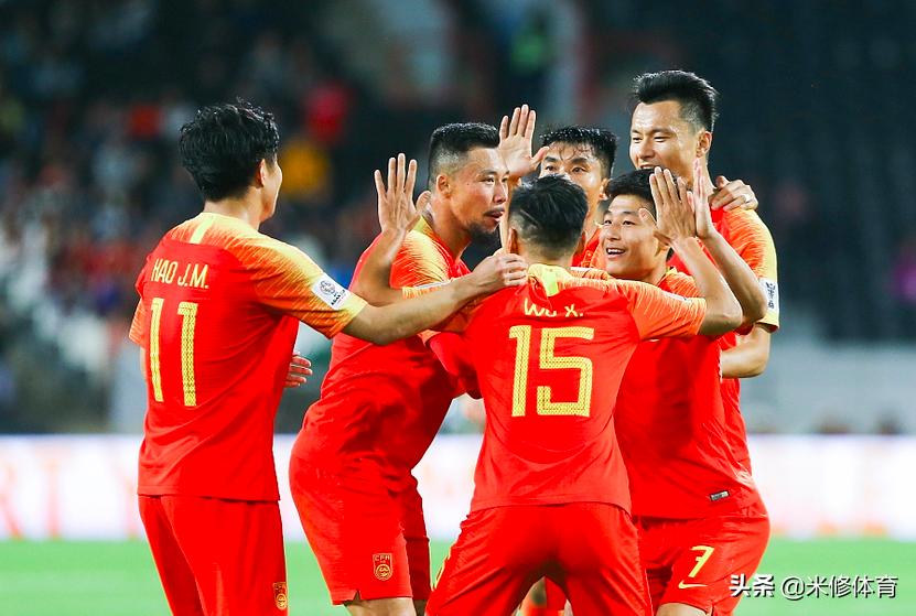 曝国足今晚首发阵容,国足首发疑提前曝光唯一关键位置