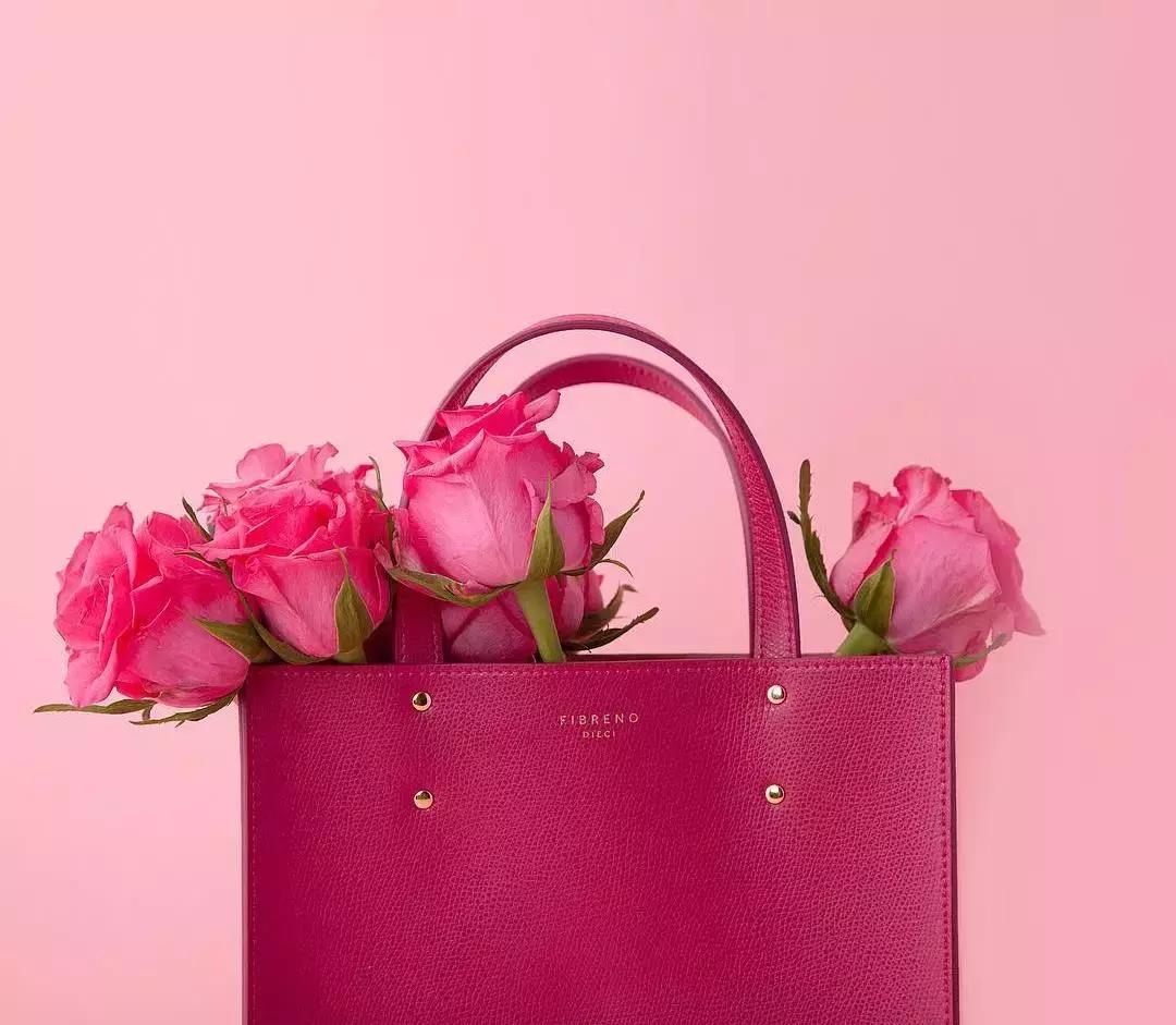 国内十大小众轻奢品牌包包500以内,适合夏季的轻奢包包百搭