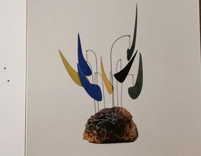 在理态雕塑大师考尔德的作品中，我和孩子找到了最佳的共读模式