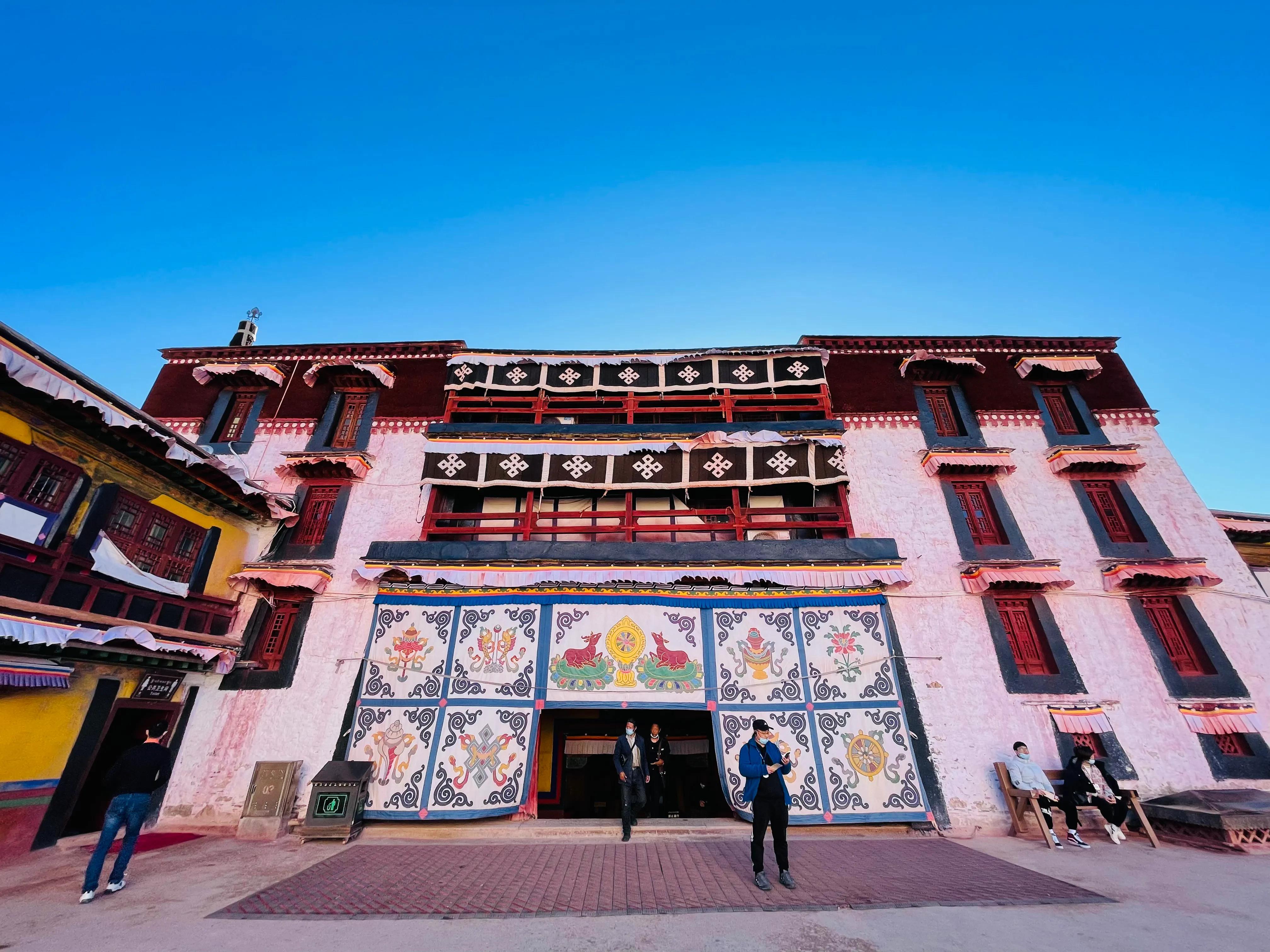 藏西秘境布达拉宫,西藏布达拉宫简介