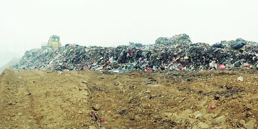 致富经垃圾堆里的商机,垃圾堆里亿万富翁