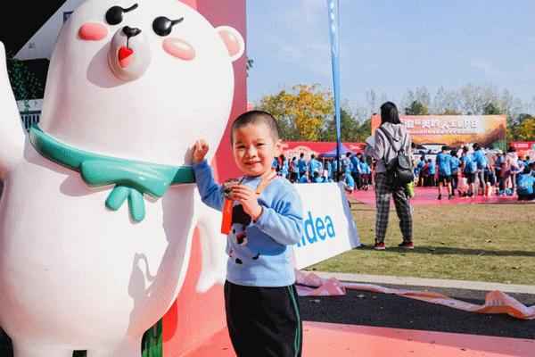 青春无风，燃动江淮！美的空调火爆安徽第2季盛大启幕