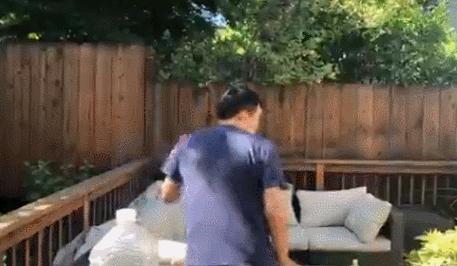 瓶盖挑战康纳,瓶盖挑战潘玮柏