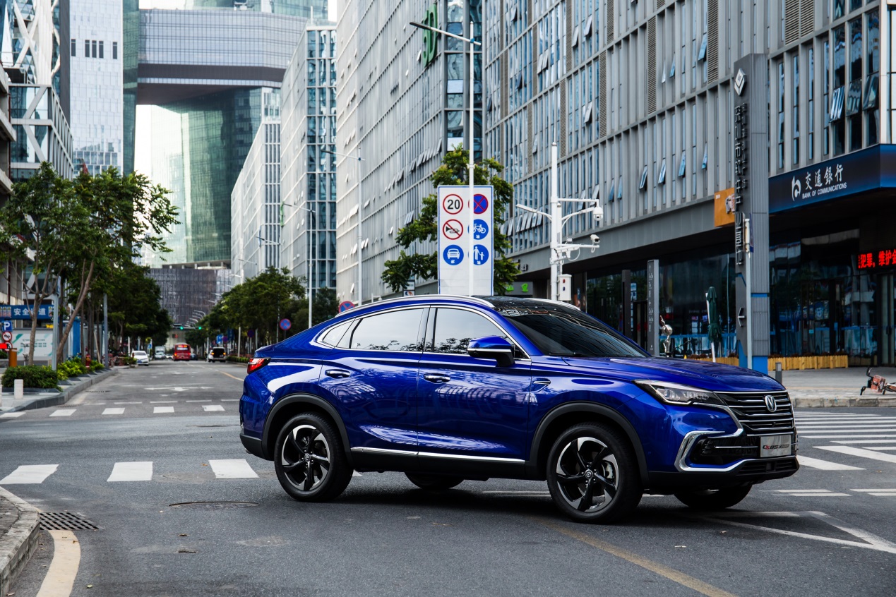 2021款长安cs85coupe口碑,长安新款cs85coupe自动挡还是手动挡