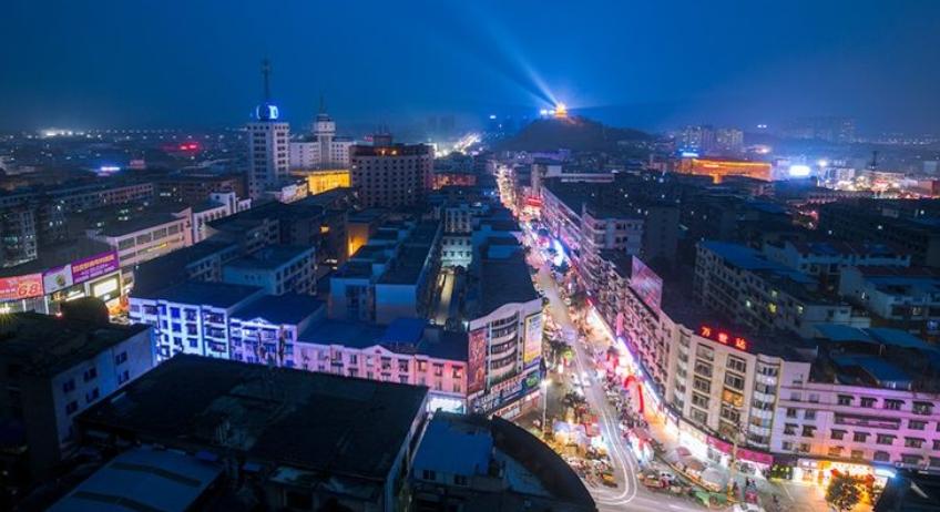 德阳离成都近的县城,德阳市哪个市离成都最近