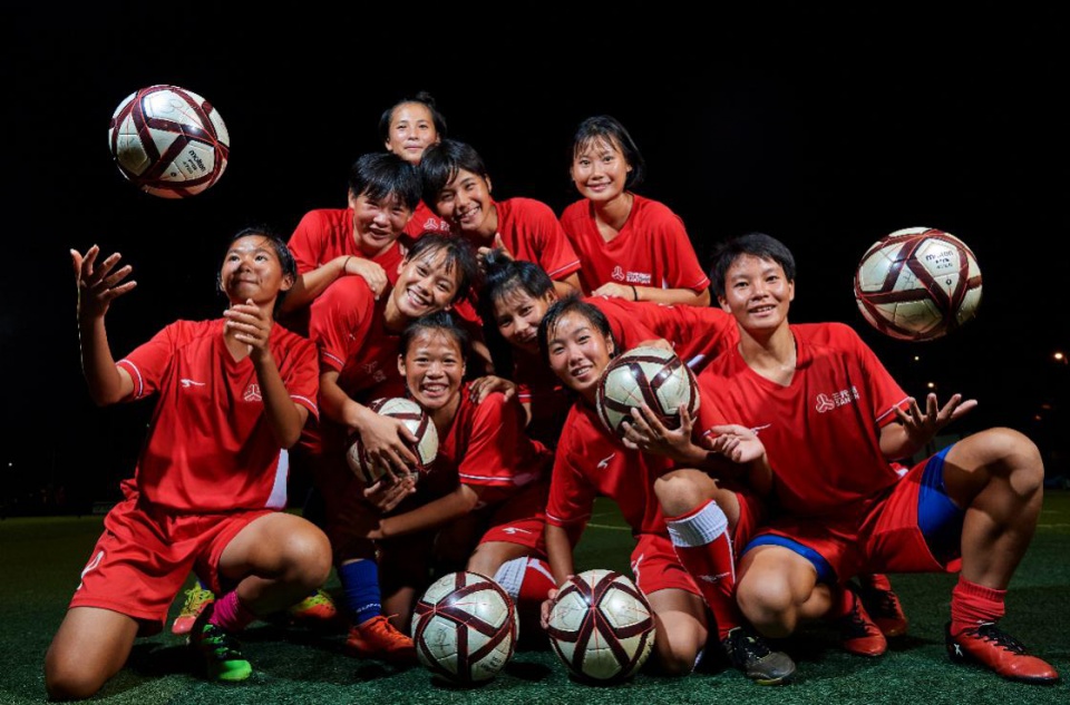 孙雯踢足球,孙雯评价