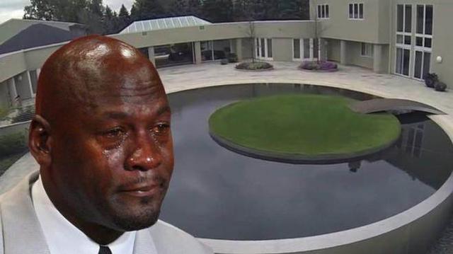 篮球明星詹姆斯的10款豪车 (乔丹詹姆斯车库对比)