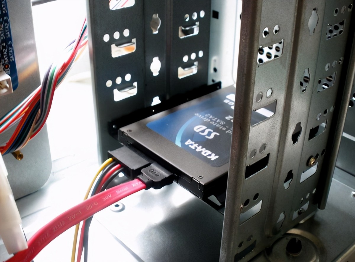 装机完成之后怎样装电脑,史上最详细装电脑教程