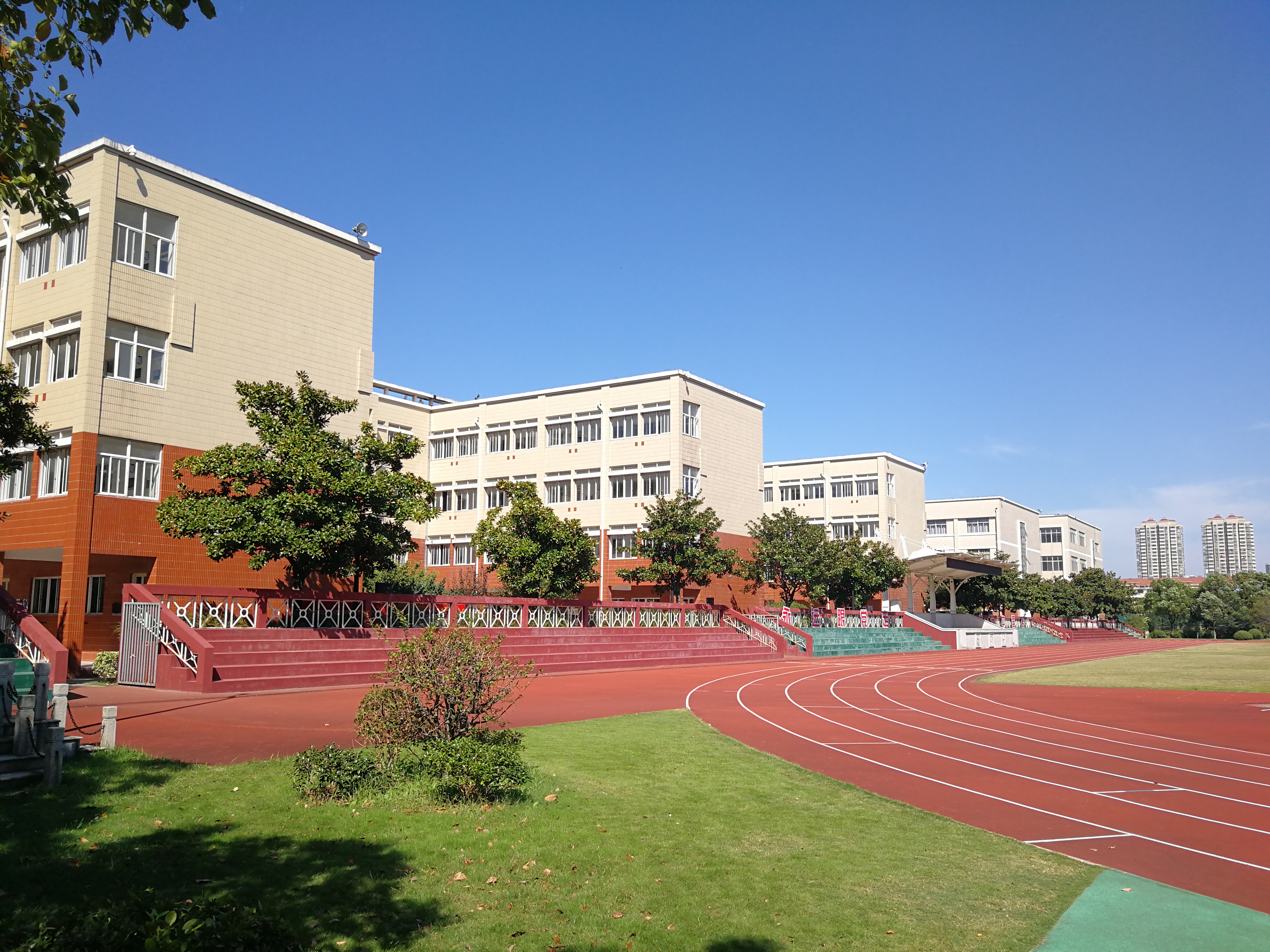 2021年国庆游玩略影：江苏省海门中学