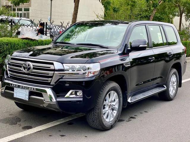 陆巡4600和5700有哪些优缺点,2019款陆巡中东版4600价格表