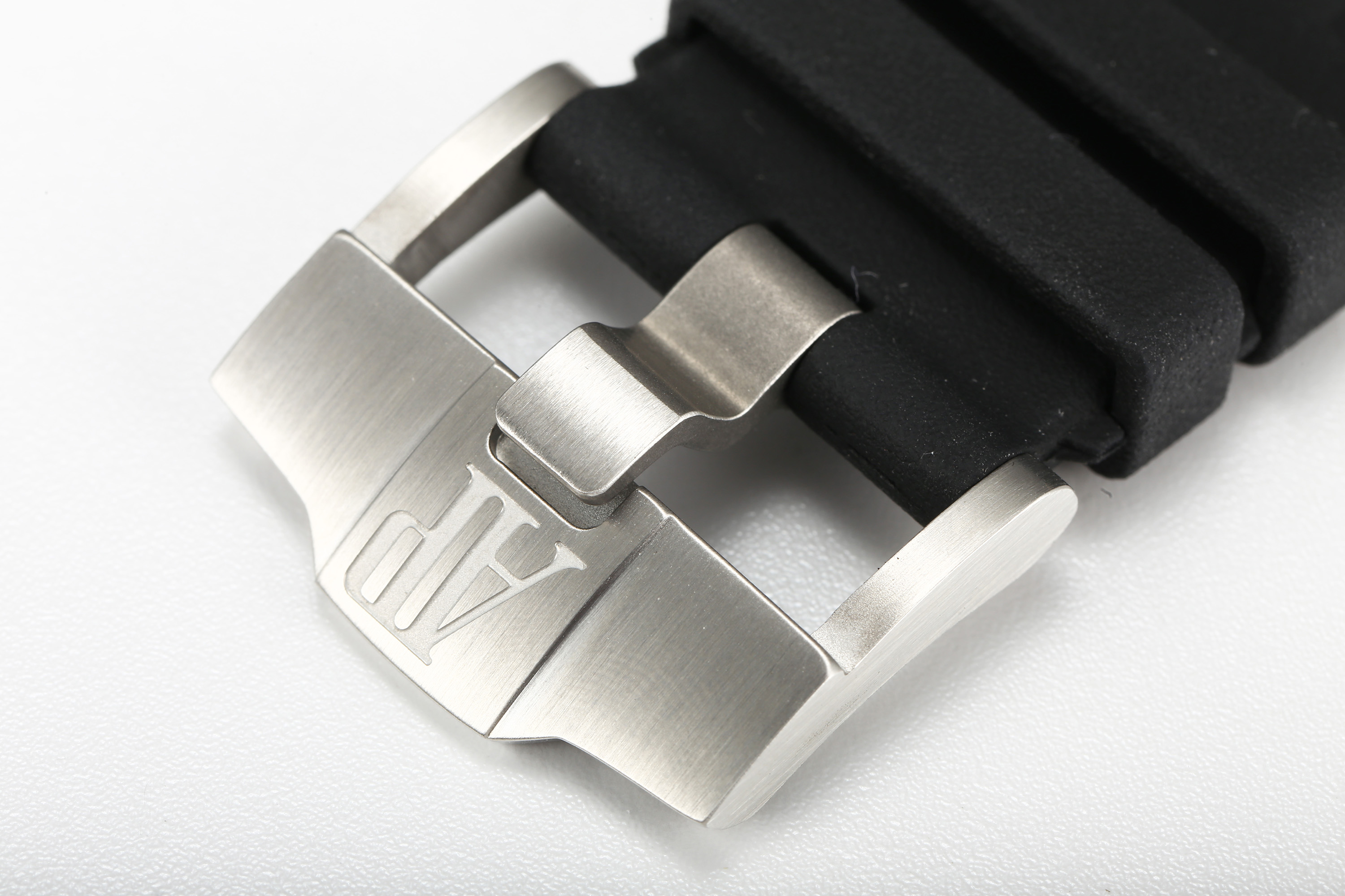 顶级运动潜水表，爱彼15703全方位细节测评