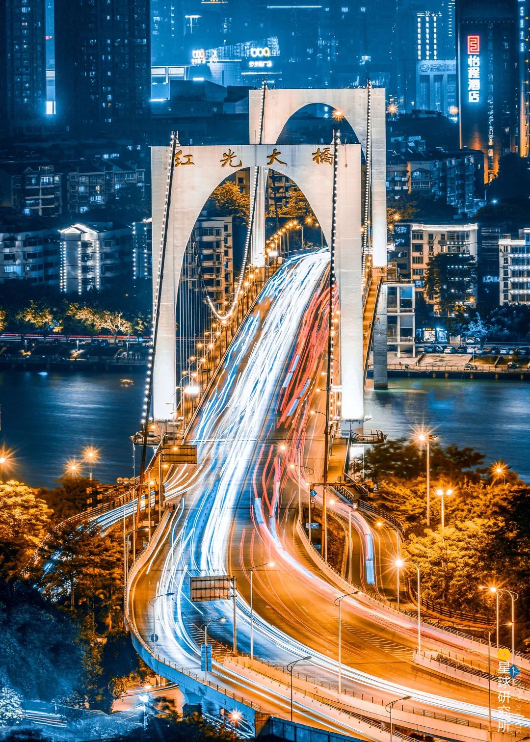 广西柳州除了螺蛳粉还有什么特产,广西柳州螺蛳粉视频