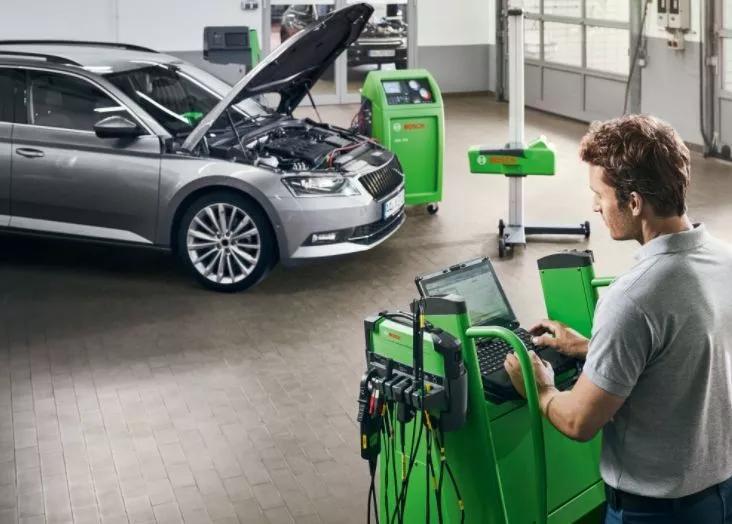 意大利人隔离状态,意大利隔离楼下唱歌