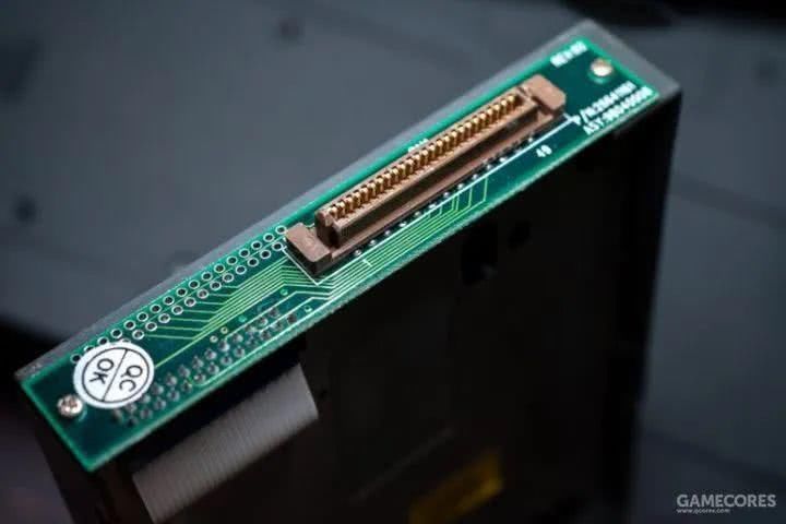 一百多块买个26年前的笔记本，我改了改，还能上网