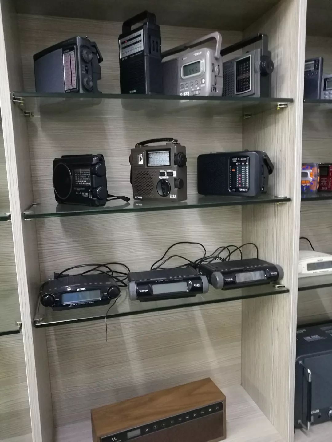 德生pl990收音机,德生pl990收音机价格及功能