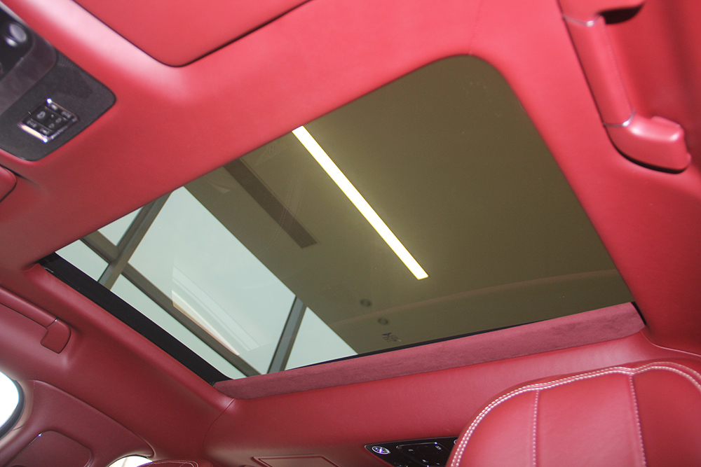 宾利飞驰8速双离合驾驶感受,宾利飞驰双离合变速箱