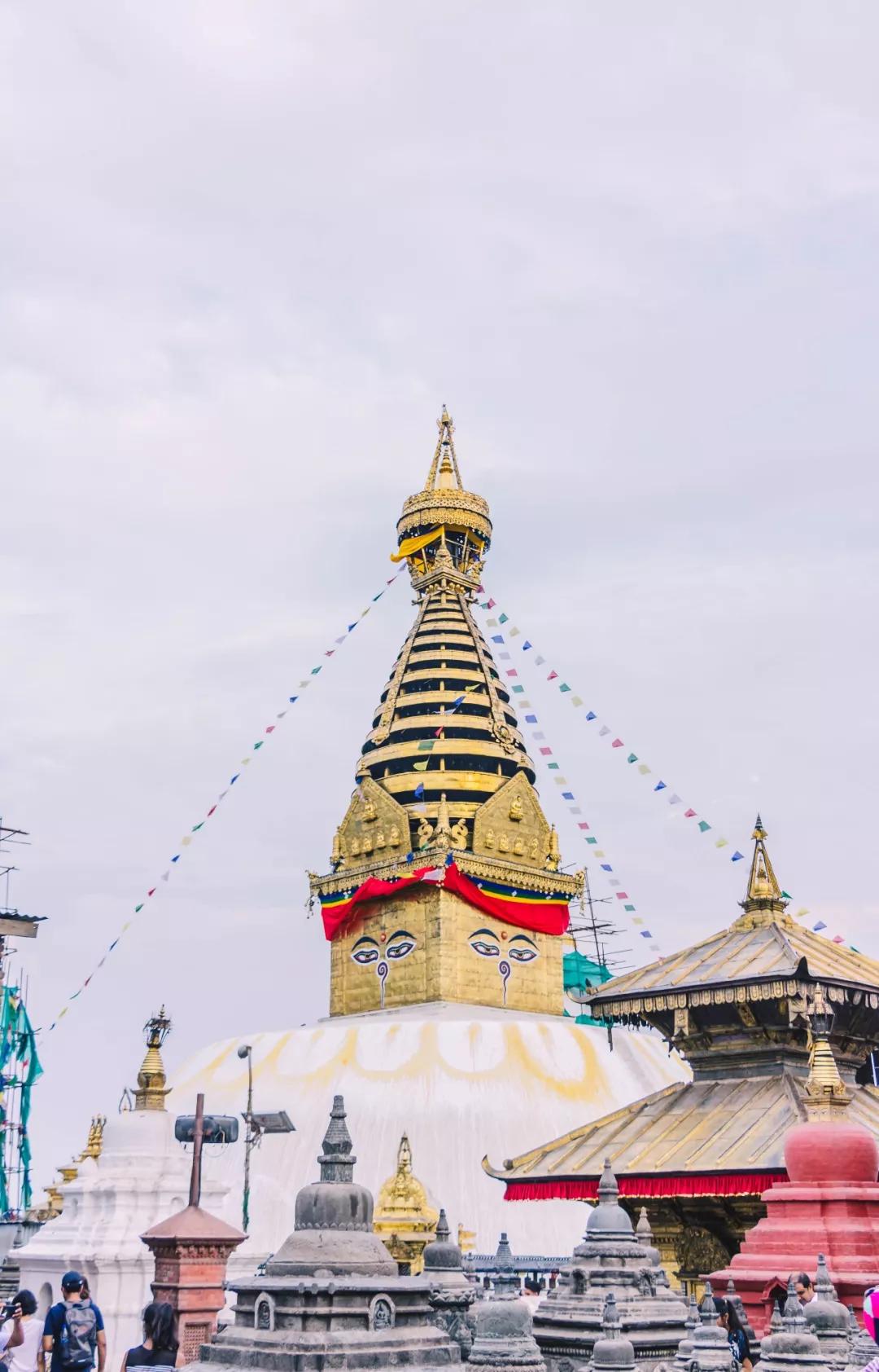 这个微笑国度，见人就夸漂亮，300元就能在天空滑翔