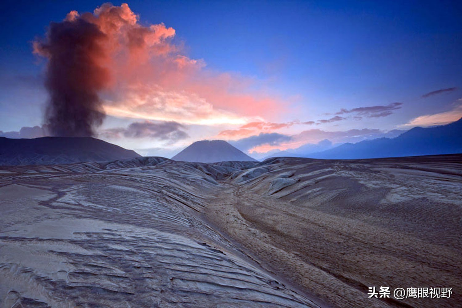 婆罗摩活火山,婆罗摩火山讲解