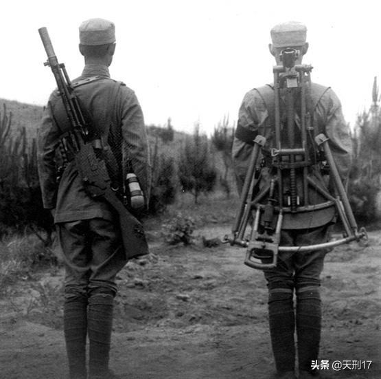 抗战三大神器坦克,哈奇开斯机枪什么时候问世