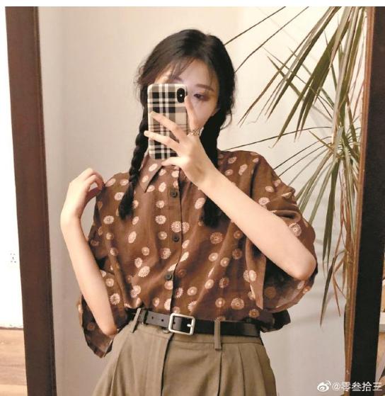 00后女大学生创业挑战一年赚30万,学习创业两不误的女大学生