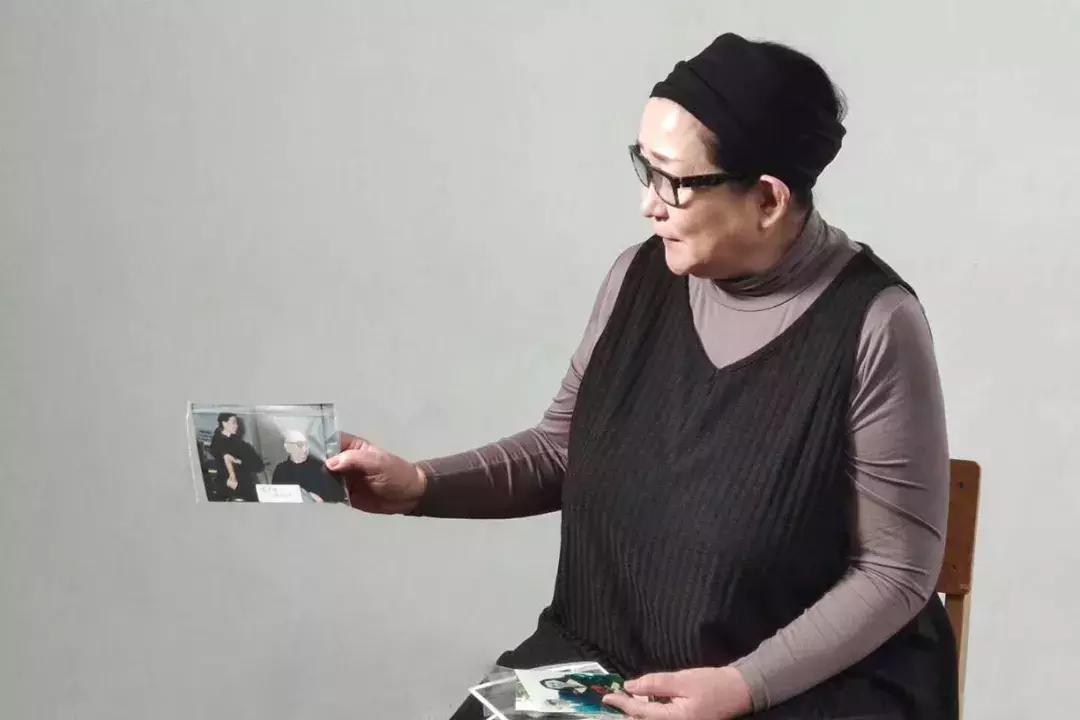 世人说我的爸爸是神，但他就是个普通人