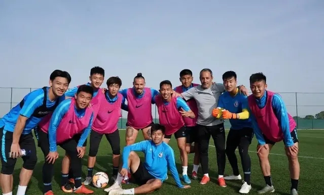 下大棋,贝尼特斯什么时候上中超了