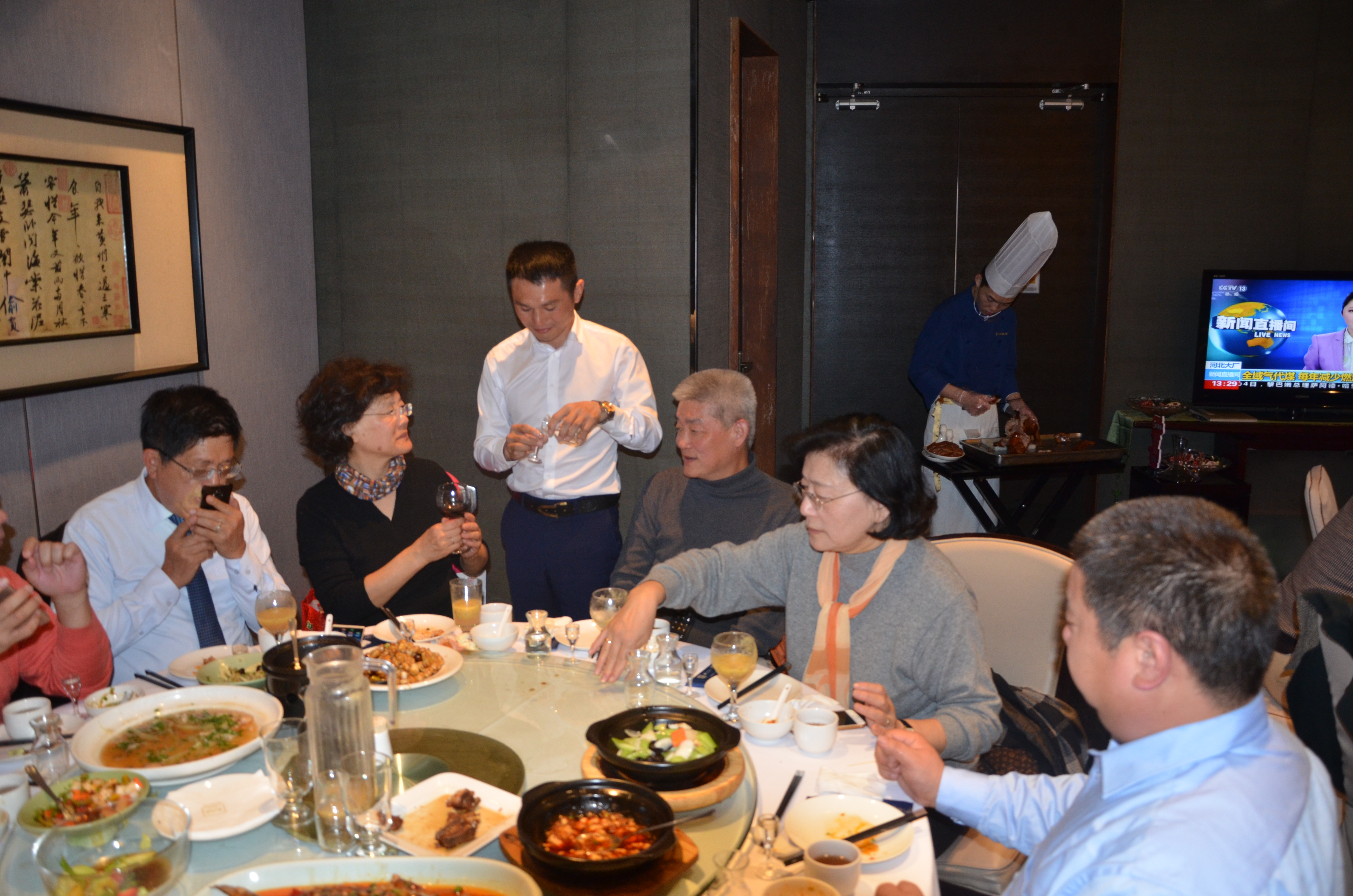 王小虎参加欢迎人民日报海外版日本总代理秋冈先生