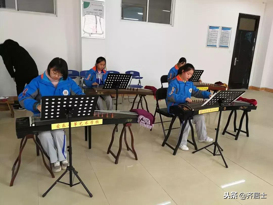 魅力社团展风采多元培养促发展,社团展示风采的节目