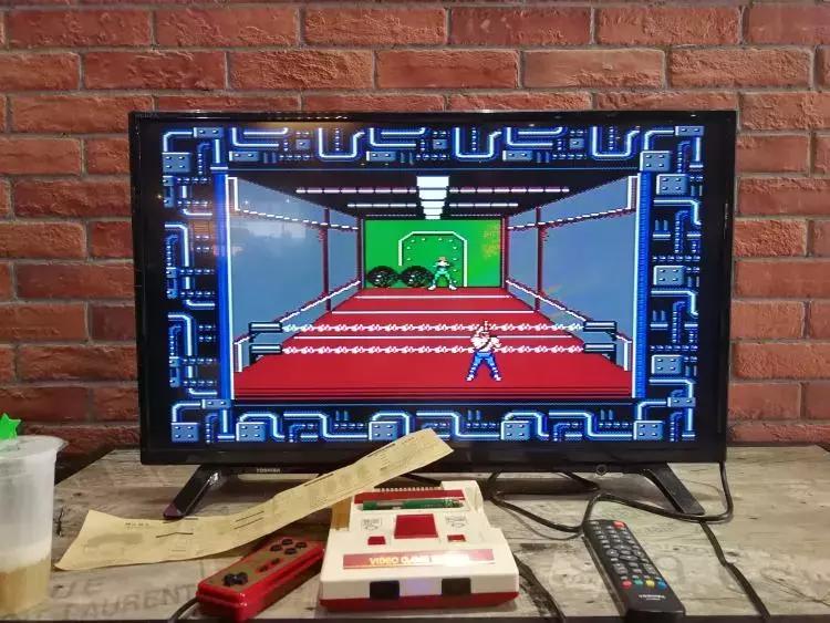 回忆杀！好想再通关一次“魂斗罗”，吃一次大大泡泡糖……